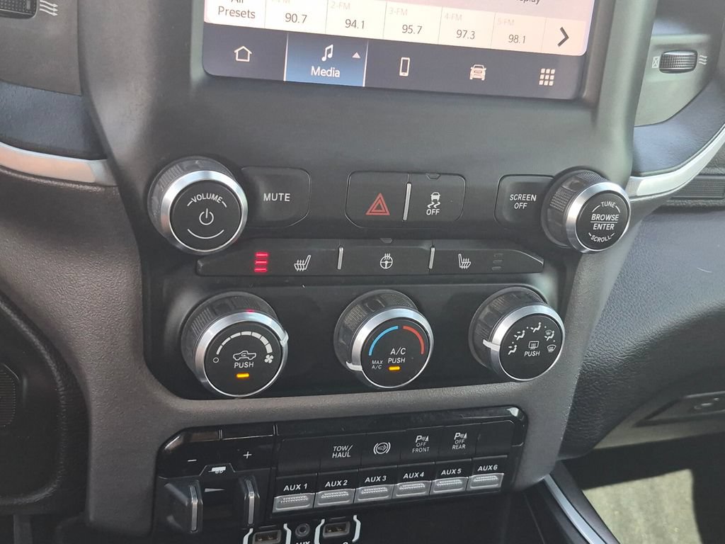 Used 2022 RAM 2500 Big Horn w/ Level A Equipment Group AWD/4WD image 41