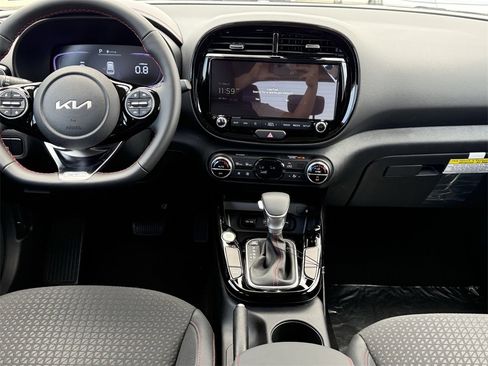New 2025 Kia Soul GT-Line image 16
