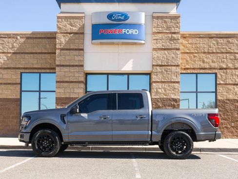 New 2026 Ford F150 XLT w/ Equipment Group 302A MID AWD/4WD image 9