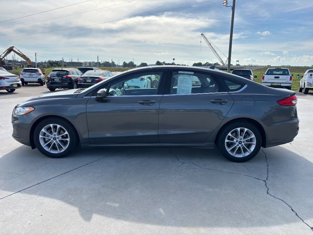 Used 2019 Ford Fusion SE FWD image 8