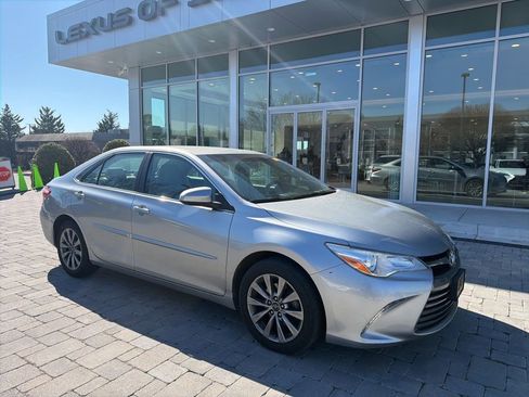 Used 2016 Toyota Camry XLE w/ Protection Package (Q2) image 4