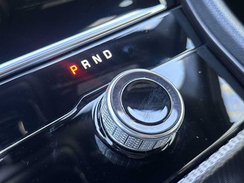 Used 2025 Jeep Grand Cherokee Altitude AWD/4WD image 21
