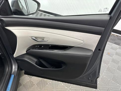 New 2026 Hyundai Tucson Limited image 16