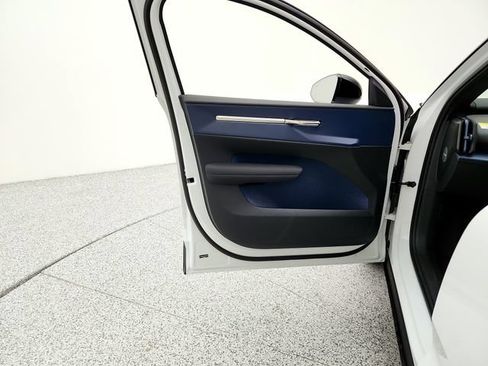 New 2026 Volvo EX30 Plus w/ Protection Package Premier AWD/4WD image 28
