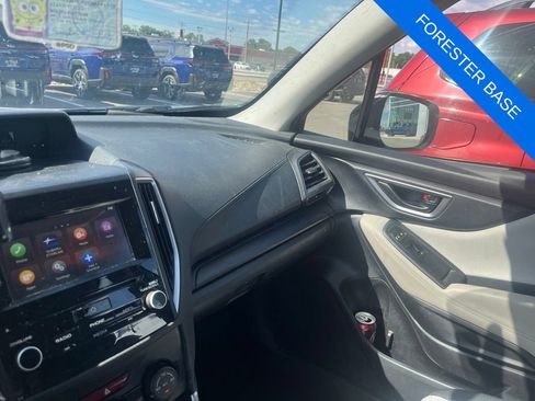Used 2021 Subaru Forester AWD/4WD image 10