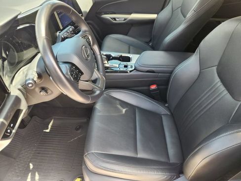 Used 2025 Lexus NX 350 AWD w/ Accessory Package (2T) image 13
