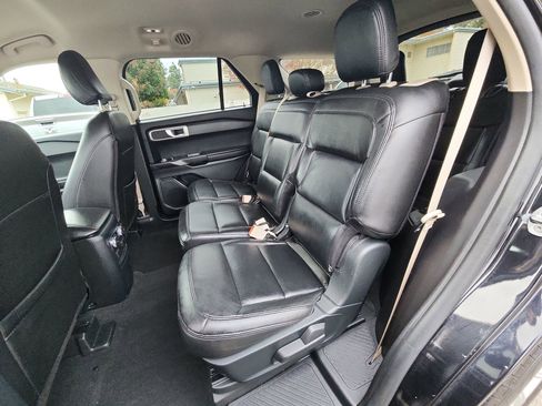 Used 2021 Ford Explorer 2WD image 23