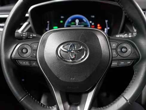 Certified 2025 Toyota Corolla Cross AWD Hybrid image 12