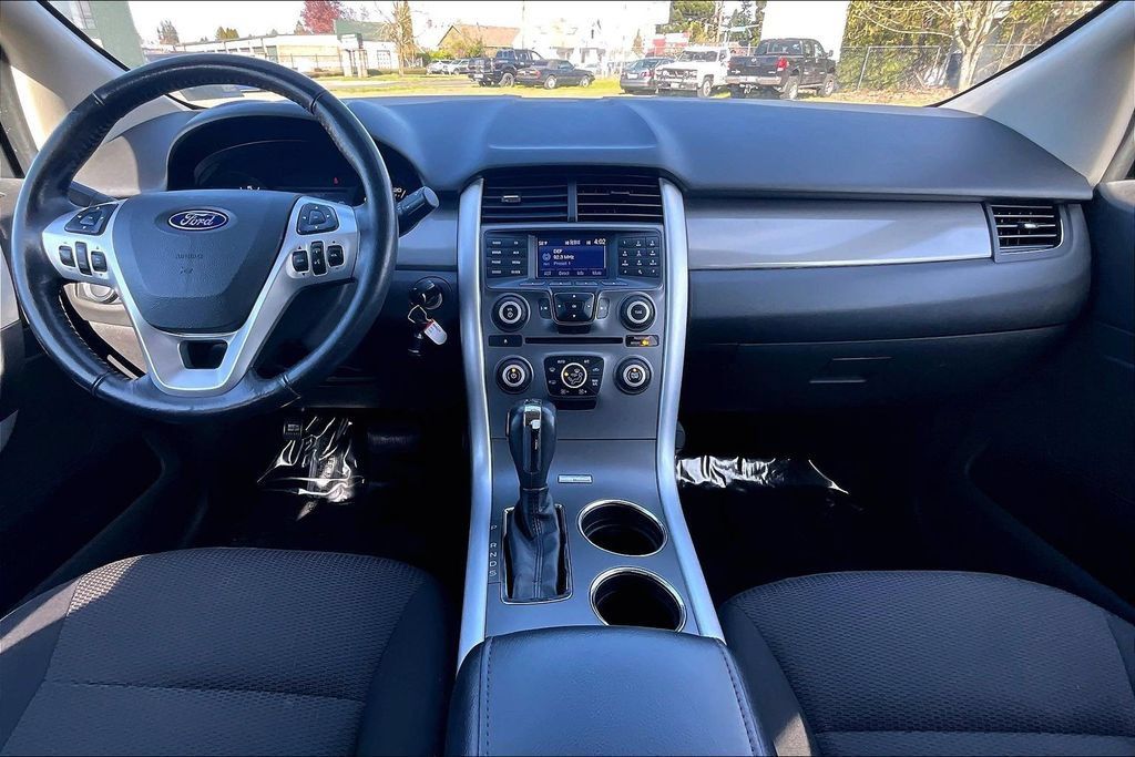 Used 2014 Ford Edge SEL AWD/4WD image 16
