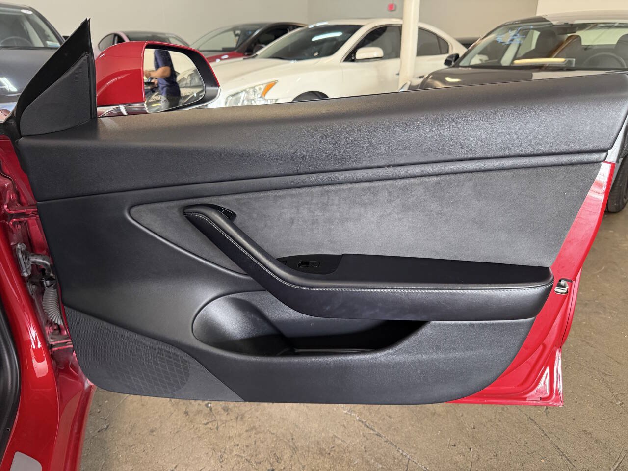 Used 2018 Tesla Model 3 Long Range AWD/4WD image 27
