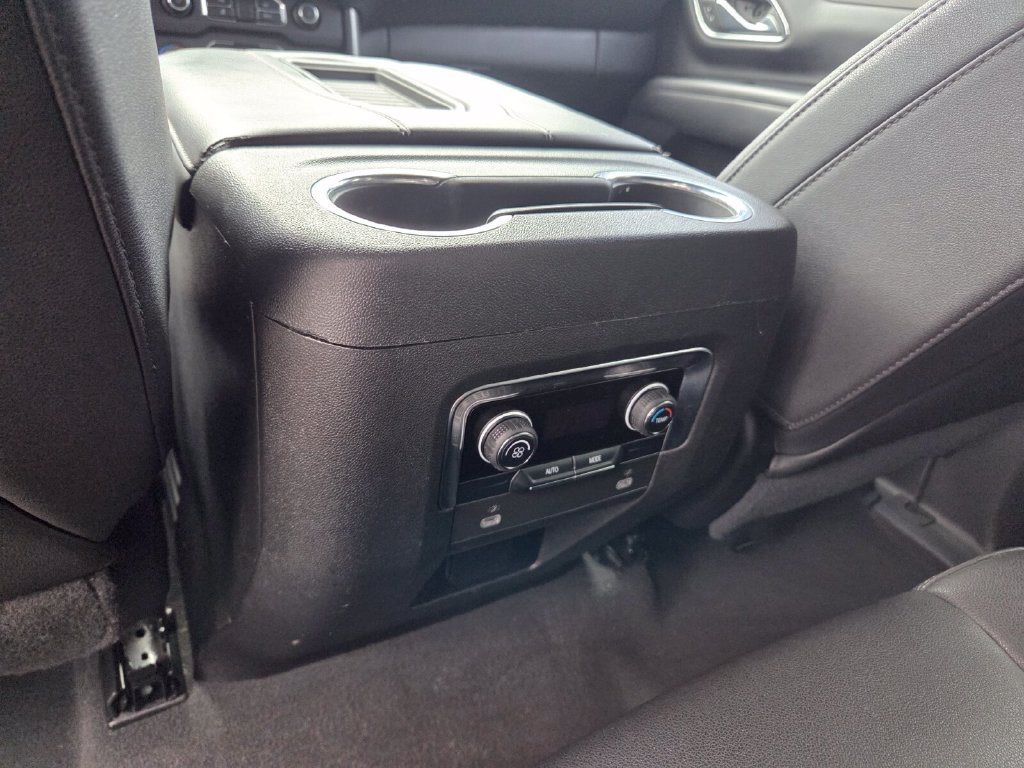 Certified 2023 Chevrolet Tahoe LT AWD/4WD image 9