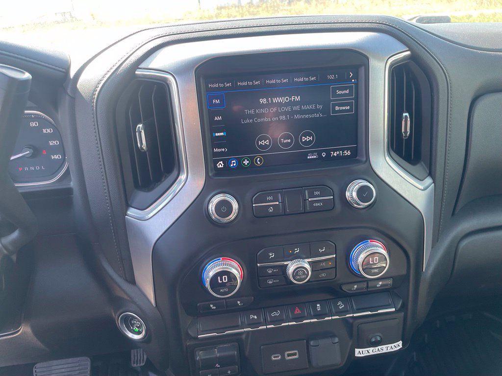 Used 2023 GMC Sierra 3500 SLE w/ SLE Convenience Package AWD/4WD image 12