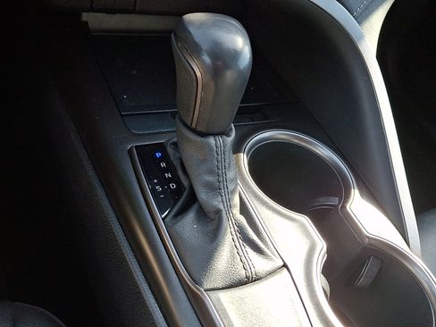 Used 2021 Toyota Camry SE image 22