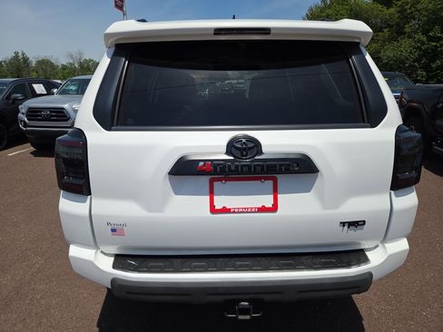 Certified 2016 Toyota 4Runner TRD Pro AWD/4WD image 4