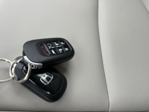 Used 2026 Honda Odyssey Touring image 20