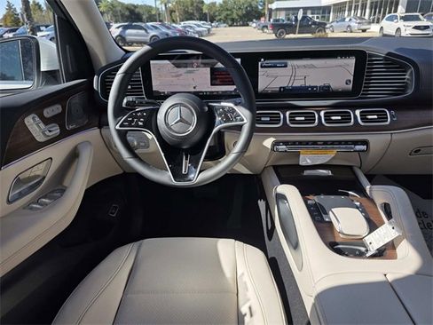 New 2026 Mercedes-Benz GLE 350 4MATIC image 4