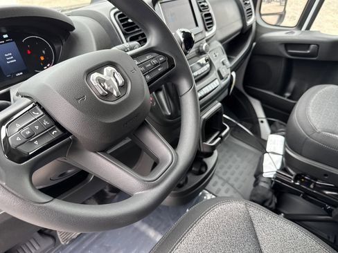 New 2026 RAM ProMaster 2500 w/ Quick Order Package 22G SLT image 9