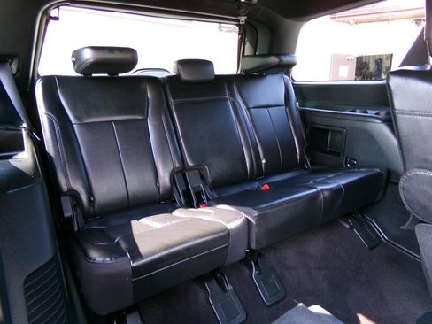 Used 2020 Ford Expedition XLT AWD/4WD image 50