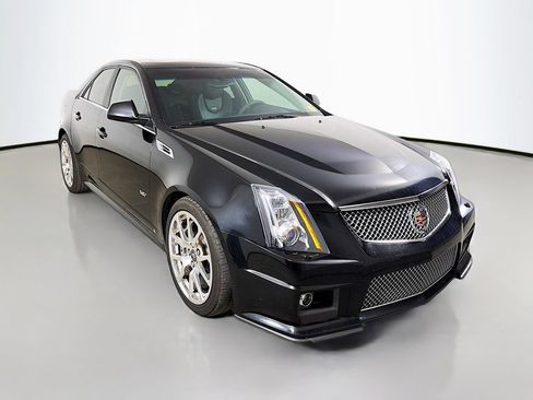 Used 2009 Cadillac CTS V RWD image 4