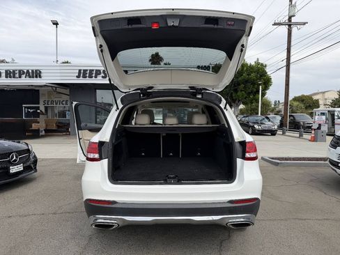 Used 2016 Mercedes-Benz GLC 300 image 17