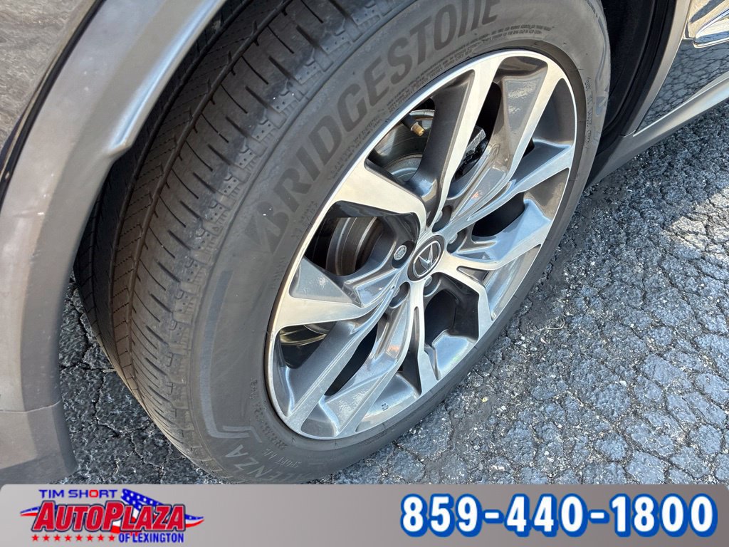 Used 2024 Acura MDX w/ Technology Package FWD image 10