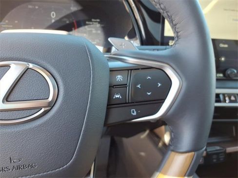 Used 2025 Lexus RX 350 FWD image 23