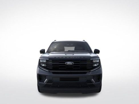 New 2026 Ford Expedition Platinum w/ Stealth Appearance Package AWD/4WD image 8