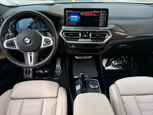 Used 2023 BMW X3 M40i image 4