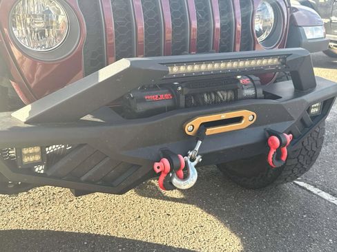 Used 2021 Jeep Gladiator Rubicon w/ Trailer Tow Package image 2