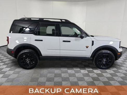 Used 2025 Ford Bronco Sport Badlands AWD/4WD image 8