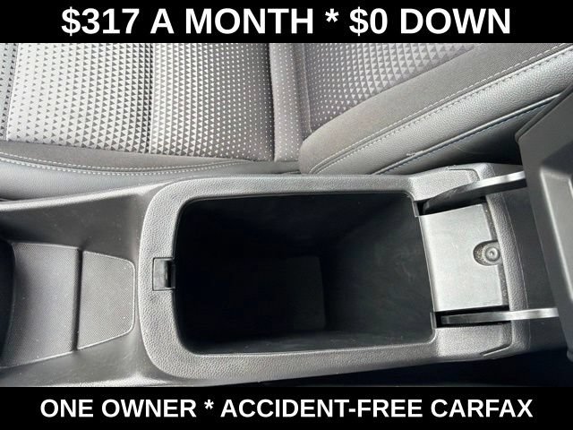 Used 2025 Chevrolet Trax LT FWD image 26