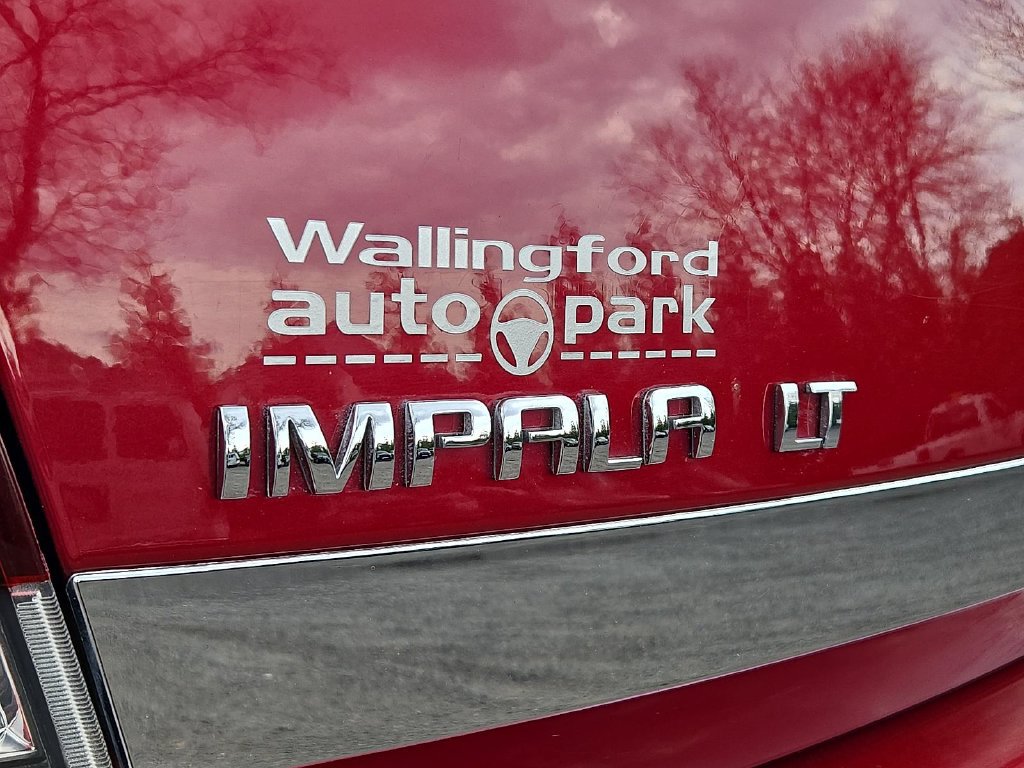 Used 2011 Chevrolet Impala LT FWD image 29
