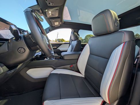 New 2025 Chevrolet Silverado EV RST image 24