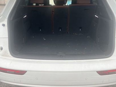 Used 2019 Audi Q5 2.0T Premium Plus w/ Premium Plus Package