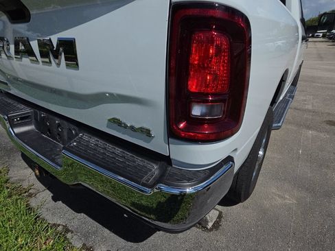 Used 2026 RAM 2500 Big Horn AWD/4WD image 8