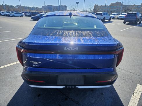 Used 2025 Kia K4 LXS image 6