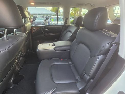 Used 2023 Nissan Armada SL w/ Captain's Chairs Package RWD image 14