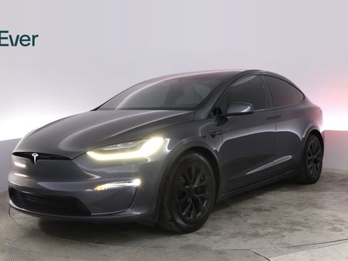 Used 2023 Tesla Model X AWD/4WD image 2