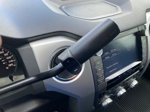 Used 2021 Toyota Tundra SR5 image 17