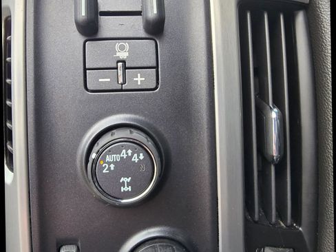 Used 2014 GMC Sierra 1500 SLE image 22