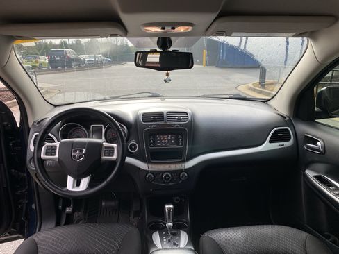 Used 2015 Dodge Journey American Value Package w/ Flexible Seating Group image 18