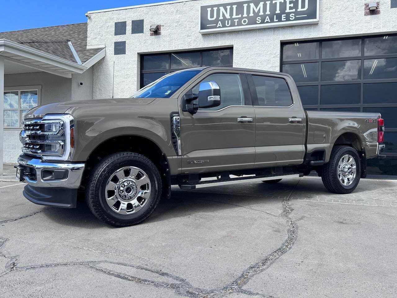 Used 2026 Ford F350 Lariat w/ Chrome Package AWD/4WD image 9
