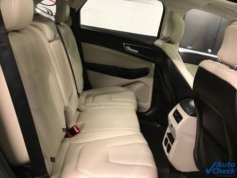 Used 2017 Ford Edge Titanium w/ Equipment Group 302A image 32