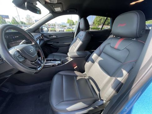 Used 2025 Chevrolet Trax RS w/ Driver Confidence Package FWD image 19