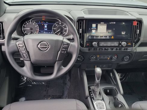 New 2026 Nissan Frontier SV w/ Tow Package AWD/4WD image 4