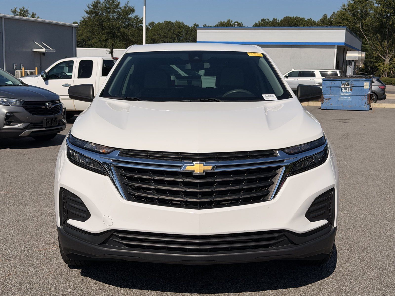 Used 2022 Chevrolet Equinox LS FWD image 6