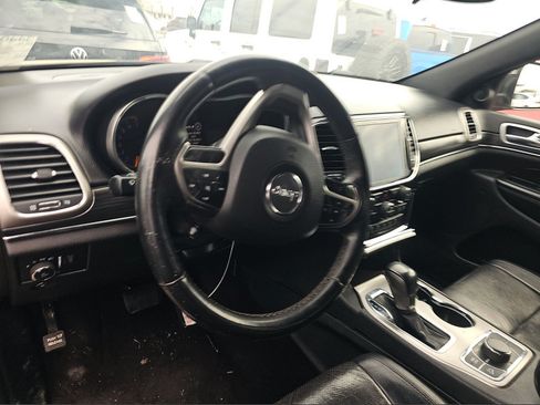 Used 2019 Jeep Grand Cherokee Limited w/ Luxury Group II AWD/4WD image 6