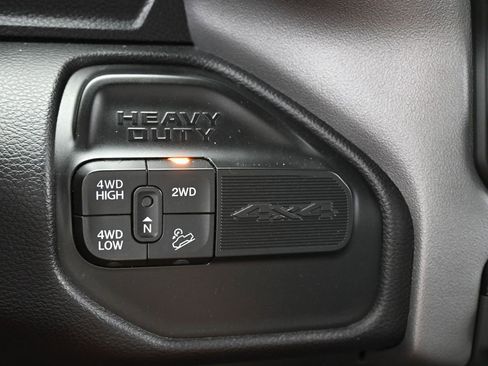 Used 2024 RAM 2500 Big Horn w/ Off Road Package image 29