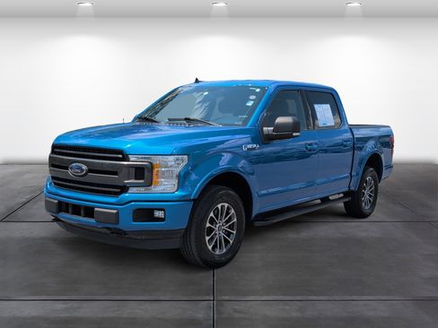 Used 2020 Ford F150 XLT w/ Equipment Group 302A Luxury AWD/4WD image 4