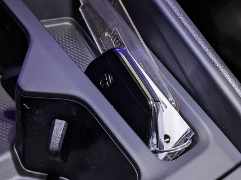 New 2026 Volkswagen Tiguan SE image 20